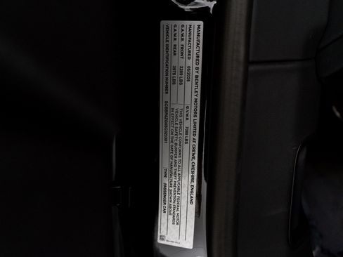 New 2025 Bentley Flying Spur Plug-In Hybrid image 53