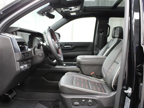Used 2026 GMC Yukon AT4 Ultimate AWD/4WD image 15