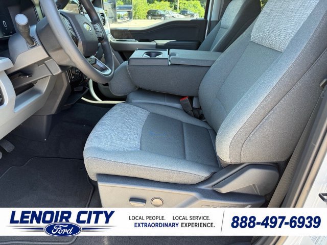New 2026 Ford F250 XLT w/ XLT Premium Package AWD/4WD image 10