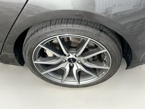 Used 2026 Genesis G70 2.5T RWD image 11
