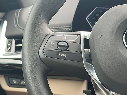 New 2025 BMW X1 xDrive28i w/ Technology Package image 19