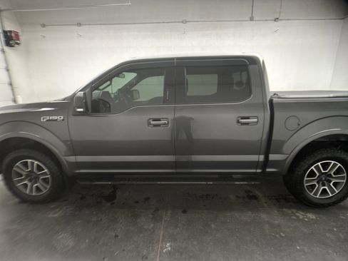 Used 2016 Ford F150 XLT w/ Equipment Group 302A Luxury image 5