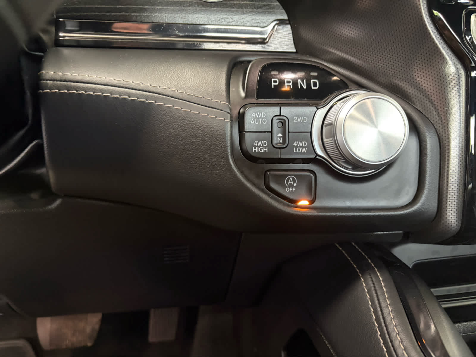 Used 2023 RAM 1500 Limited AWD/4WD image 12