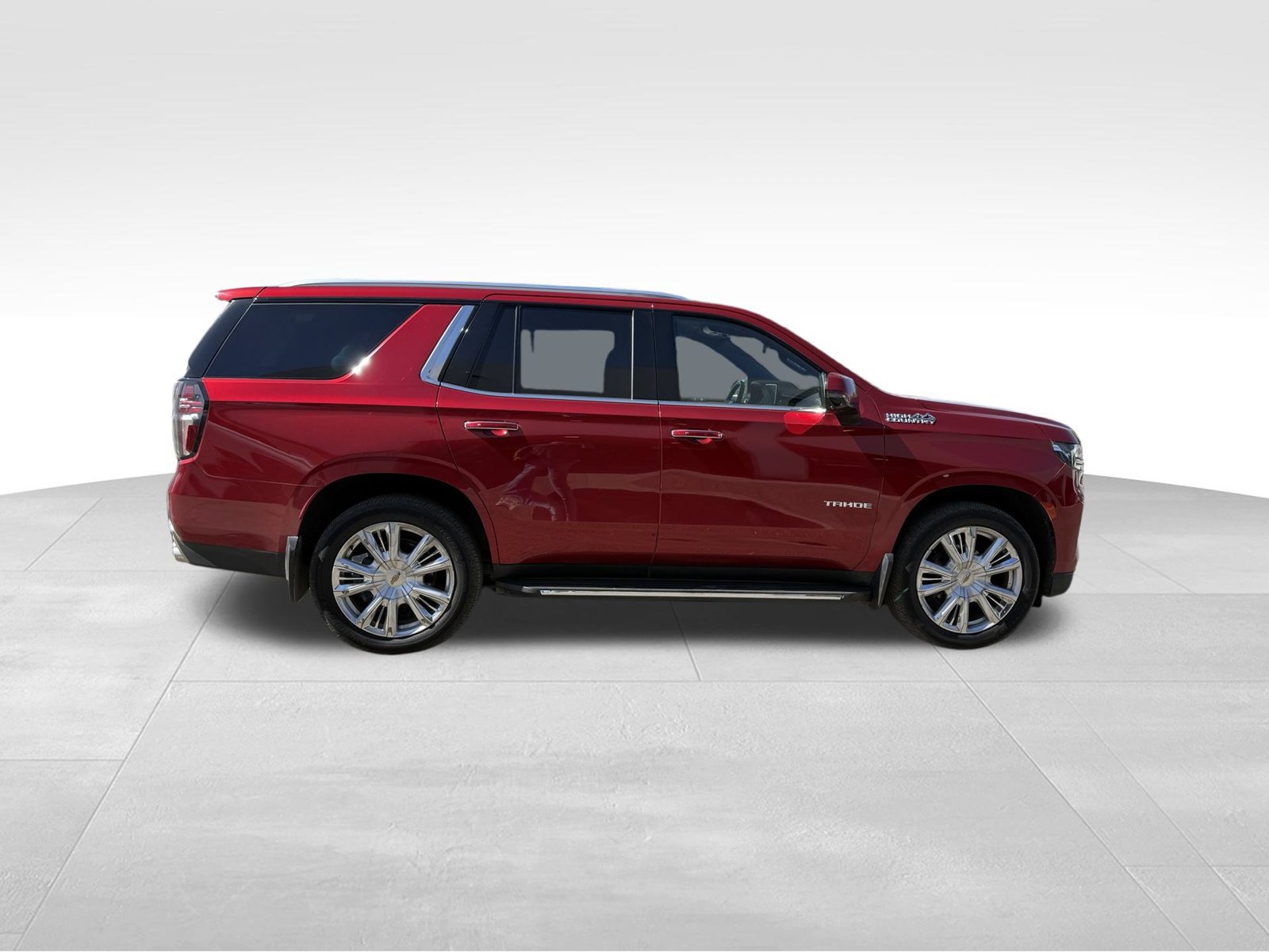 Used 2021 Chevrolet Tahoe High Country AWD/4WD image 2