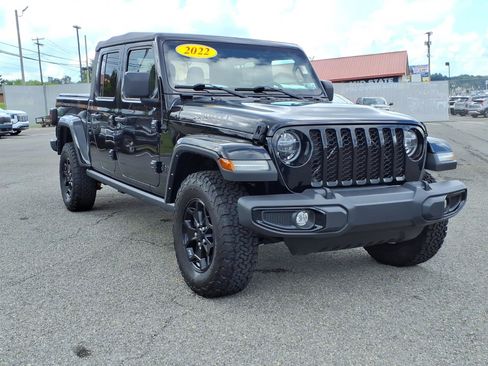 Used 2022 Jeep Gladiator Sport AWD/4WD image 11