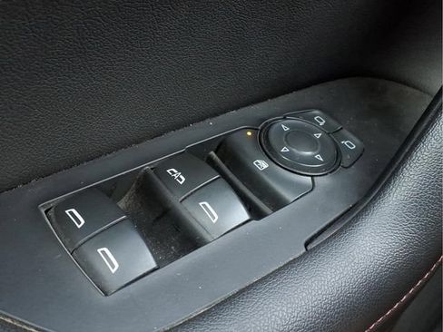 Used 2023 Chevrolet Blazer RS w/ Driver Confidence II Package FWD image 17