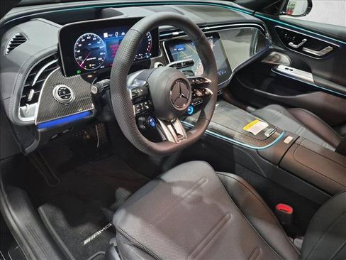 New 2027 Mercedes-Benz E 53 AMG e 4MATIC Sedan image 3