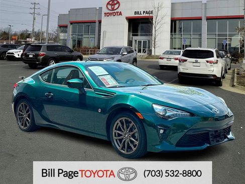 Used 2020 Toyota 86 RWD image 1