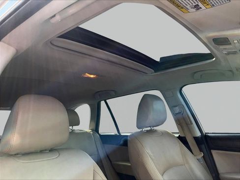 Used 2017 Subaru Outback 2.5i Limited w/ Popular Package #5 AWD/4WD image 27