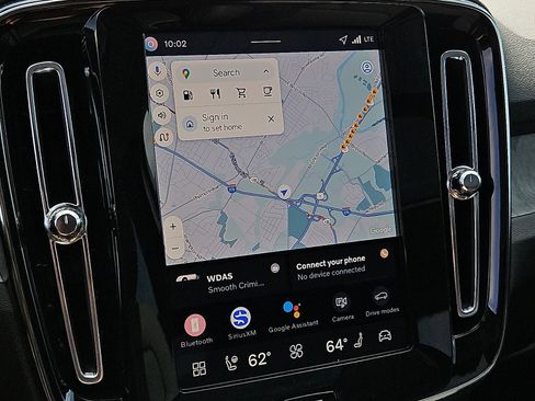 New 2026 Volvo XC40 B5 Plus w/ Protection Package Premier image 15