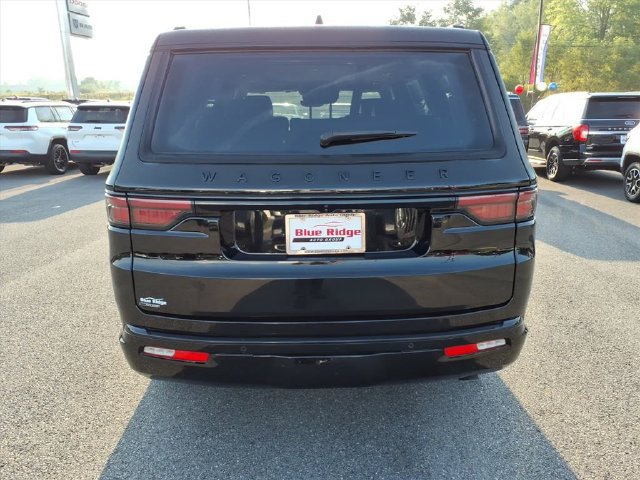 Used 2024 Jeep Wagoneer Series II AWD/4WD image 7