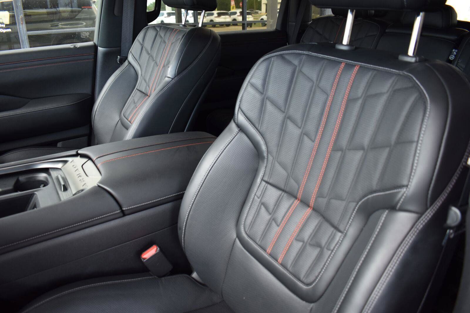 Certified 2025 Nissan Armada PRO-4X AWD/4WD image 30