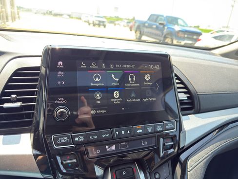 Used 2023 Honda Odyssey Touring image 18