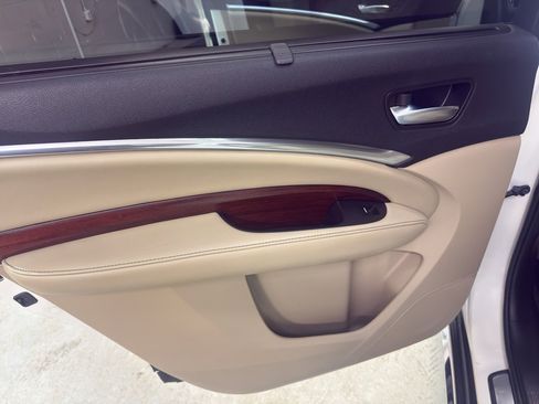 Used 2017 Acura MDX SH-AWD image 29