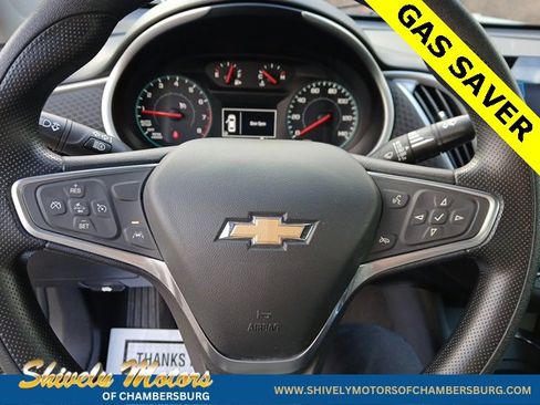 Used 2023 Chevrolet Malibu LT image 24
