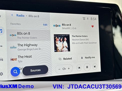 Used 2026 Toyota Prius Plug-In Hybrid image 29