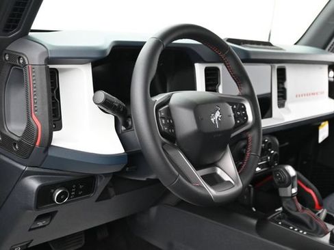 New 2026 Ford Bronco Heritage Edition AWD/4WD image 18