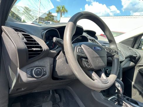 Used 2017 Ford Escape S FWD image 10