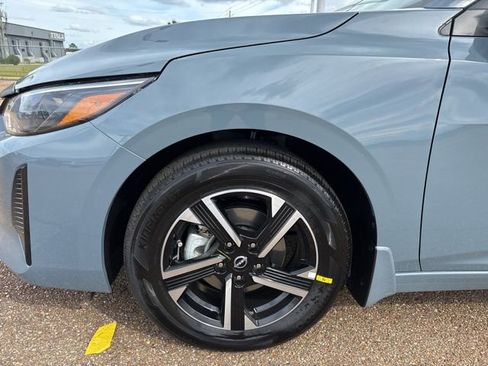 New 2025 Nissan Sentra SV image 6