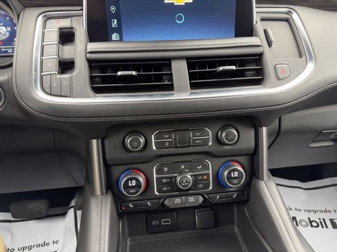 Used 2023 Chevrolet Tahoe LT w/ Luxury Package image 25