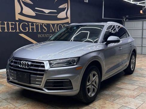 Used 2019 Audi Q5 2.0T Premium AWD/4WD image 4