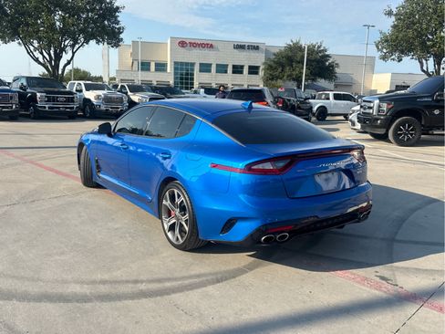 Used 2020 Kia Stinger GT AWD/4WD image 4