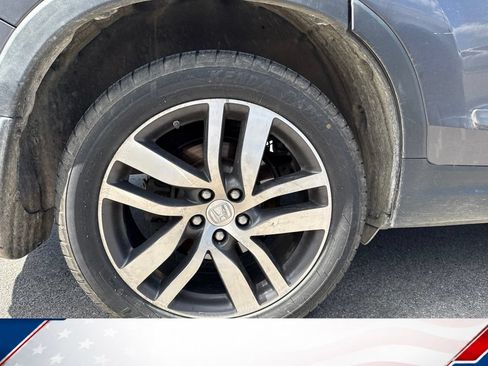 Used 2017 Honda Pilot Touring image 10