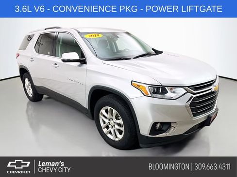 Used 2018 Chevrolet Traverse LT image 1