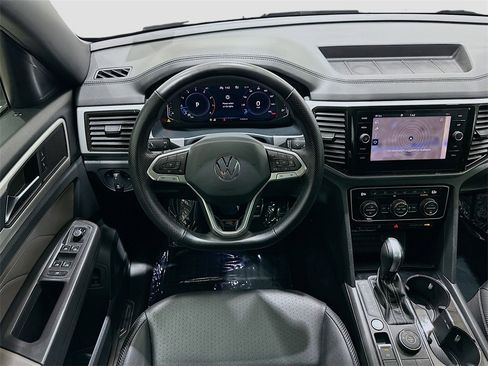 Used 2023 Volkswagen Atlas Cross Sport SEL R-Line image 24