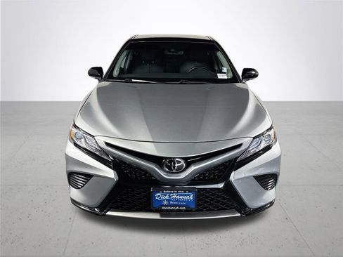 Used 2020 Toyota Camry XSE w/ Navigation Package FWD image 3