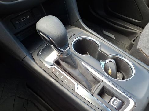 Used 2024 Chevrolet Equinox LT w/ LPO, Floor Liner Package image 14