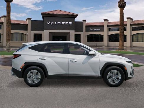 New 2026 Hyundai Tucson Blue SE AWD/4WD image 7