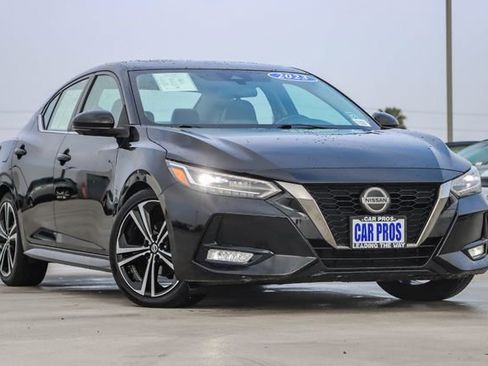 Used 2023 Nissan Sentra SR w/ SR Premium Package image 2