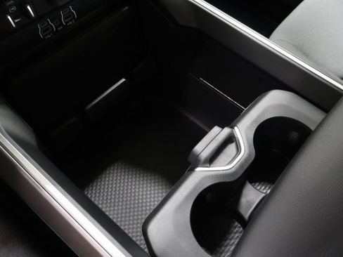 New 2026 RAM 1500 4x4 Crew Cab image 22