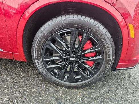 Certified 2024 Cadillac XT6 Sport w/ Technology Package image 14