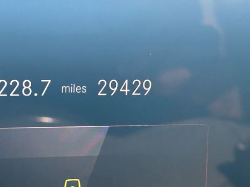 Used 2023 Mercedes-Benz CLA 250 image 27