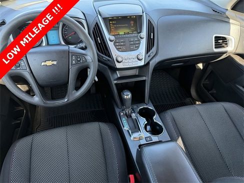 Used 2017 Chevrolet Equinox LS image 10
