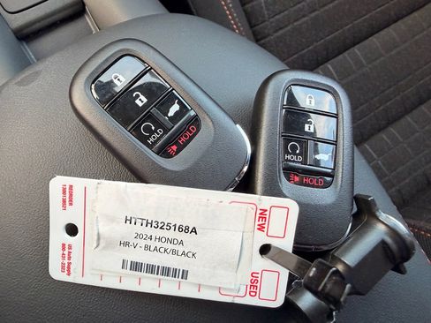 Certified 2024 Honda HR-V Sport image 29
