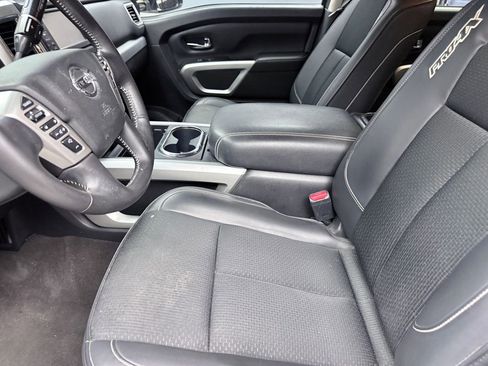 Used 2018 Nissan Titan PRO-4X w/ Pro-4x Utility Package image 10