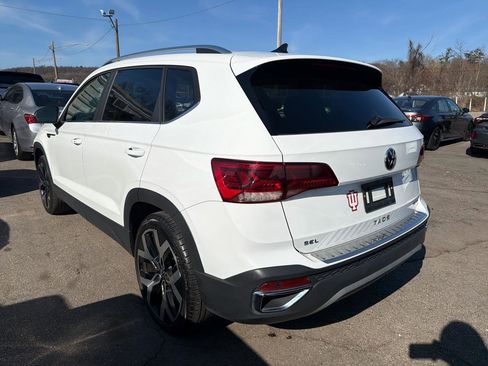 Used 2023 Volkswagen Taos SEL AWD/4WD image 12