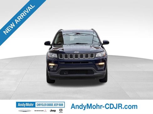 Used 2020 Jeep Compass Latitude FWD image 2