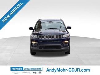Used 2020 Jeep Compass Latitude FWD video 2