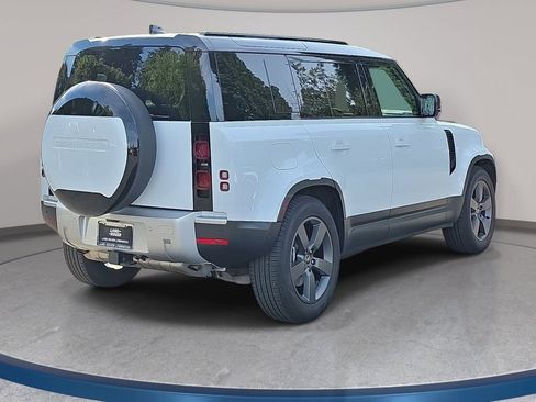 Certified 2025 Land Rover Defender 110 S AWD/4WD image 5
