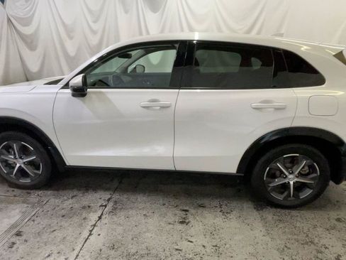 Certified 2025 Honda HR-V EX-L image 12