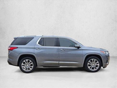 Used 2018 Chevrolet Traverse Premier w/ Driver Confidence II Package image 4