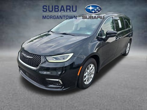 Used 2022 Chrysler Pacifica Touring-L FWD image 1