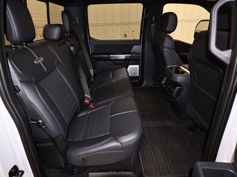 Certified 2025 Ford F350 Platinum w/ FX4 Off-Road Package AWD/4WD image 19