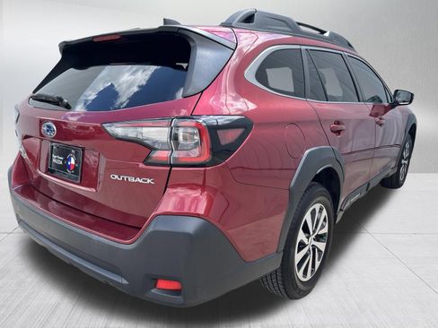 Used 2023 Subaru Outback Premium AWD/4WD image 9