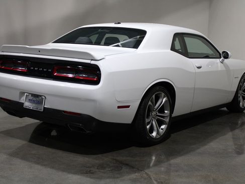 Used 2020 Dodge Challenger R/T image 11