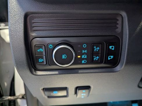 New 2026 Ford F350 Lariat w/ Snow Plow Prep Package image 18